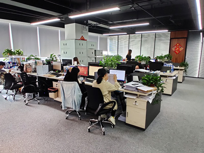 嘉立電梯-辦公環境